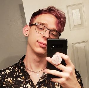 Meet your Posher, Connor